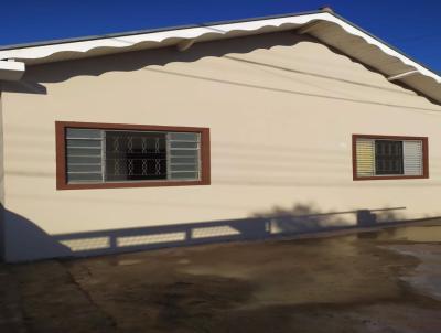 Casa para Locação, em Alfredo Marcondes, bairro ALFREDO MARCONDES, 3 dormitórios, 2 banheiros, 1 suíte, 2 vagas